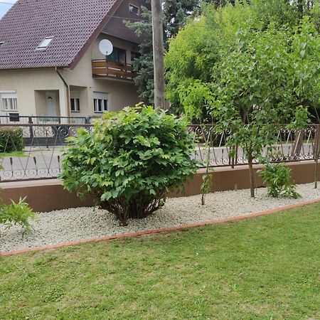 Apartman Aniko Vendeghaz Harkan Exterior foto