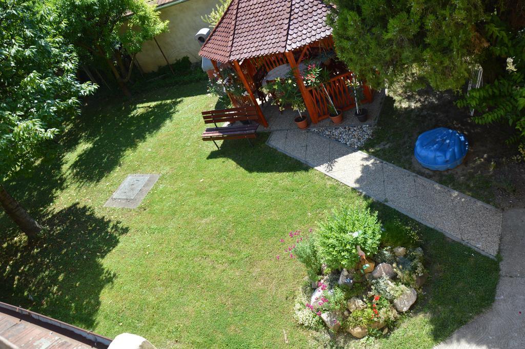 Apartman Aniko Vendeghaz Harkan Exterior foto